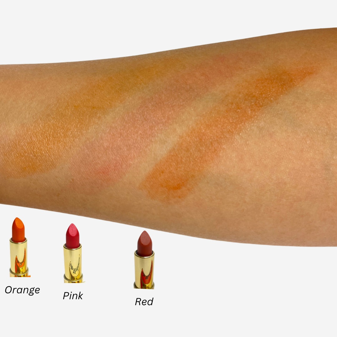Essance’s Organic Vegan Lip Hydrator