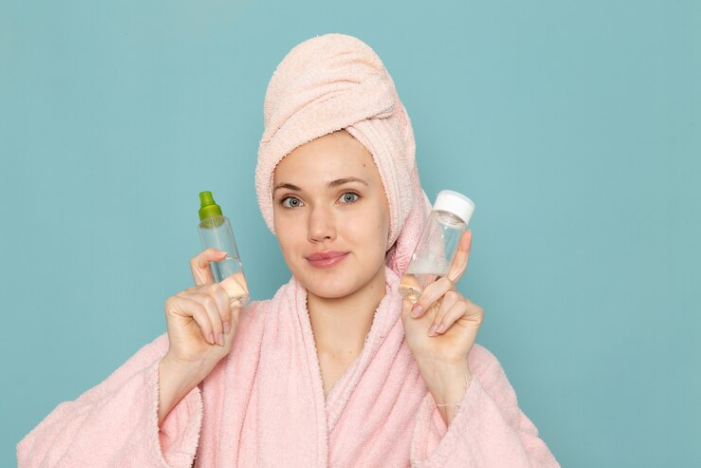 Toner Before or After Serum: What’s the Right Skincare Order?