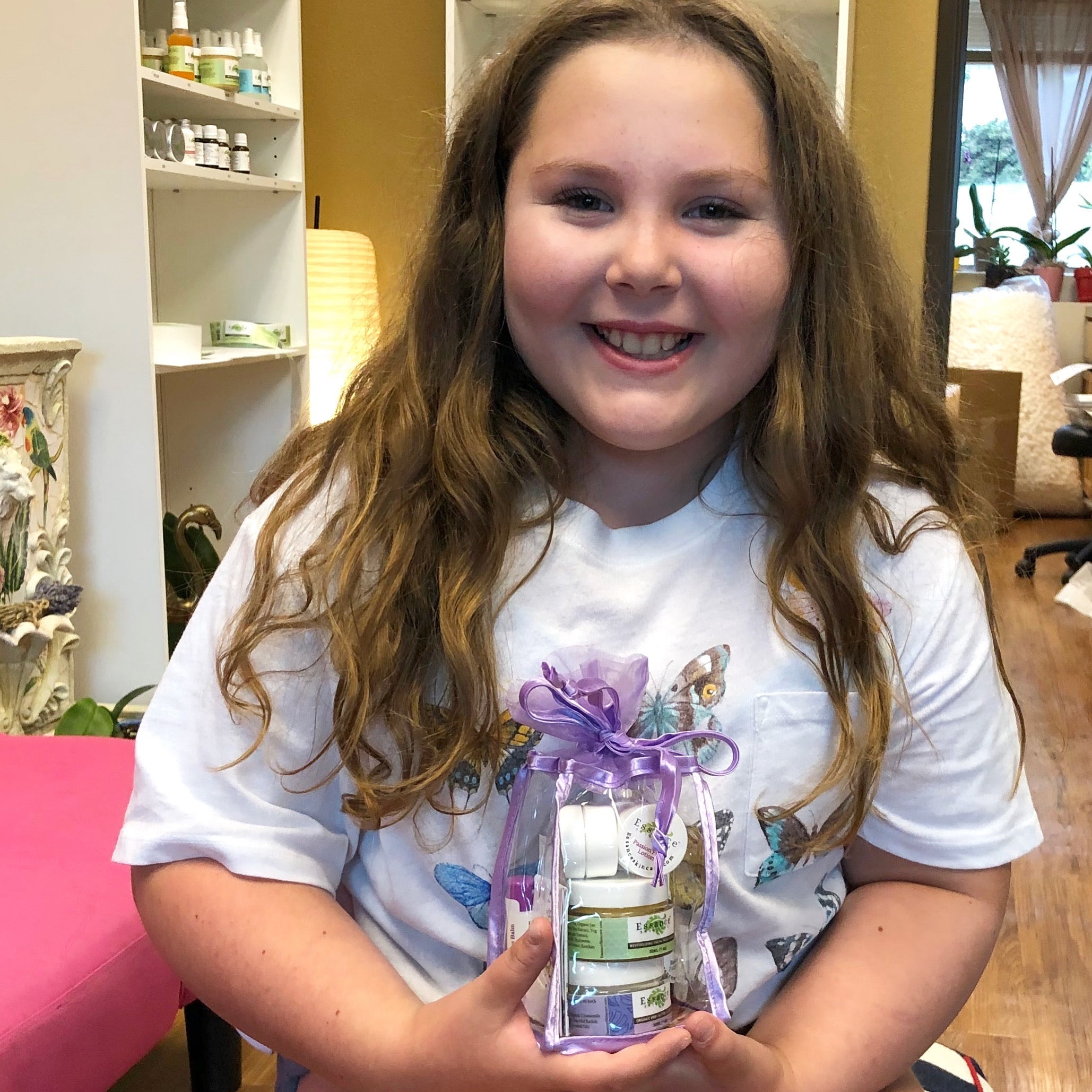 10 Common Teen Skincare Mistakes (and How to Avoid Them with Essance)